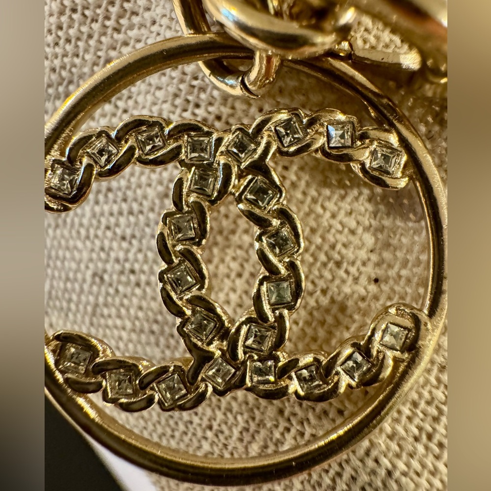 CHANEL Runway Logo Charm Necklace with Rhinestones - Picture 4 of 6